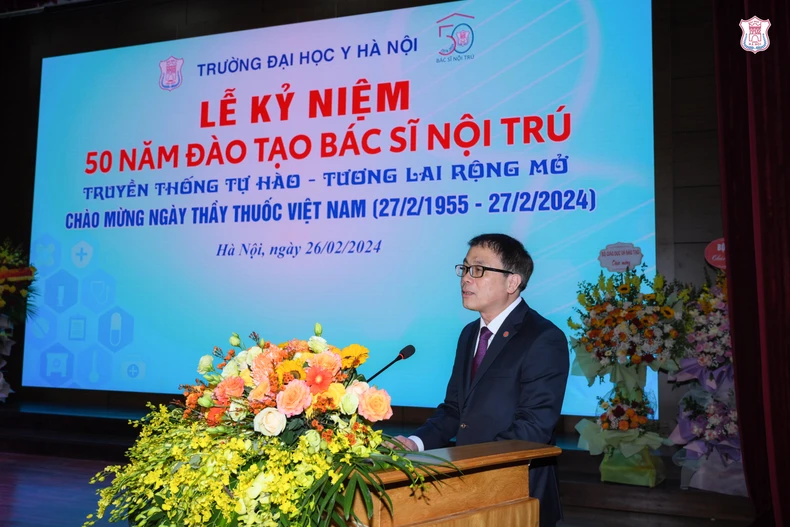 Bộ trưởng Y tế Đào Hồng Lan: Mở rộng, đổi mới đào tạo bác sĩ nội trú cần phải có lộ trình ảnh 1