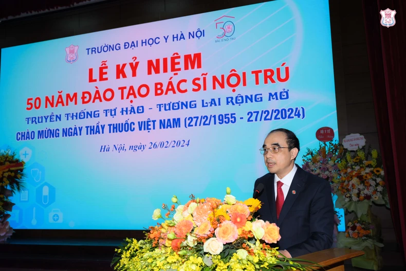 Bộ trưởng Y tế Đào Hồng Lan: Mở rộng, đổi mới đào tạo bác sĩ nội trú cần phải có lộ trình ảnh 2