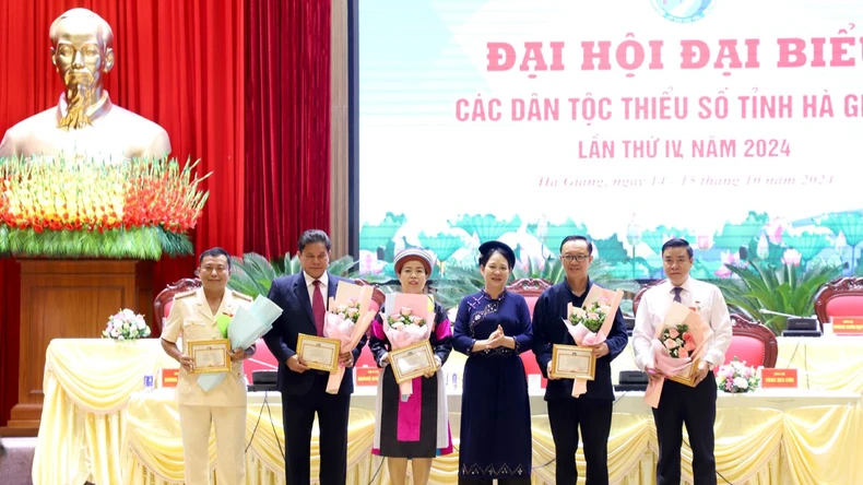 250 đại biểu tham dự Đại hội đại biểu các dân tộc thiểu số tỉnh Hà Giang ảnh 3