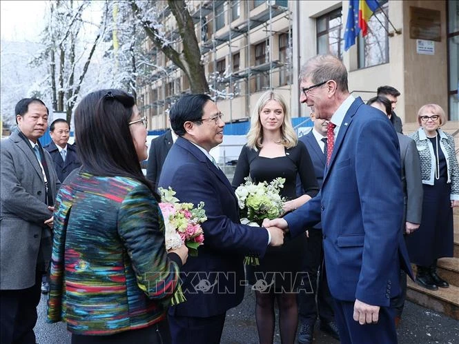 Báo chí Hungary, Romania đánh giá cao chuyến thăm của Thủ tướng Phạm Minh Chính ảnh 1