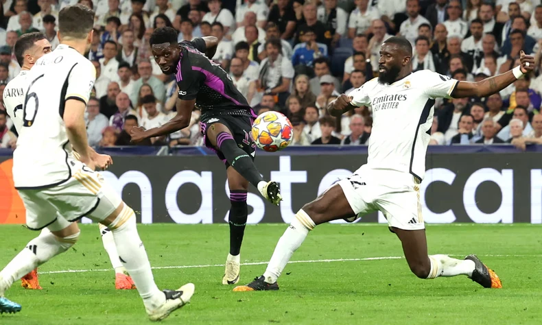 Real Madrid vào chung kết Champions League sau màn ngược dòng điên rồ ảnh 2