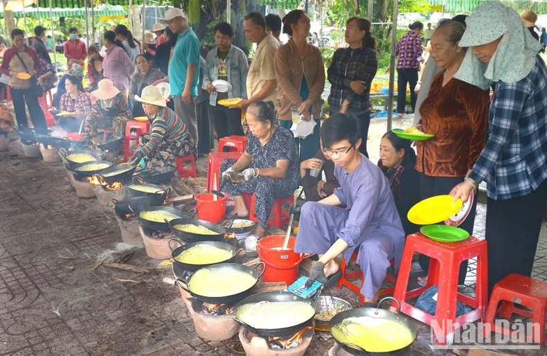 Nhân dân Long An khát vọng hợp tác phát triển ảnh 1