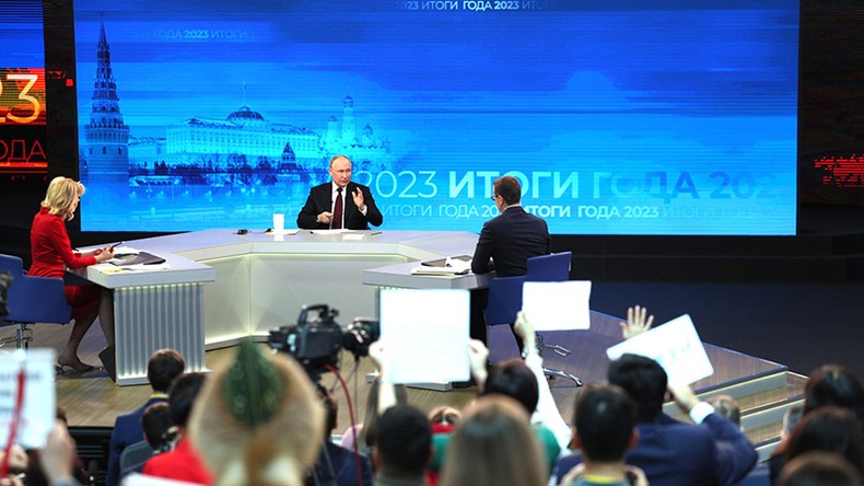 Tổng thống Putin: Niềm tin vào nhân dân là chìa khóa thành công của đất nước ảnh 2