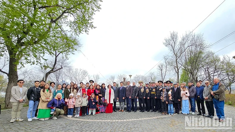 Người Việt tại Viễn Đông nước Nga kỷ niệm các ngày lễ lớn của dân tộc ảnh 2