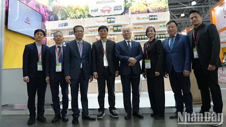 Việt Nam tham gia Hội chợ quốc tế về thực phẩm đồ uống Worldfood Moscow 2024 ảnh 3