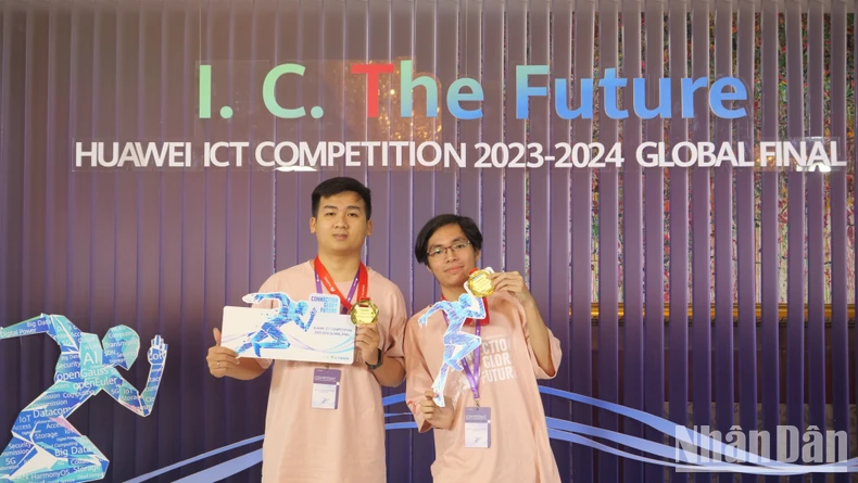 Sinh viên Việt Nam đoạt giải cao tại cuộc thi công nghệ thông tin quốc tế ảnh 2