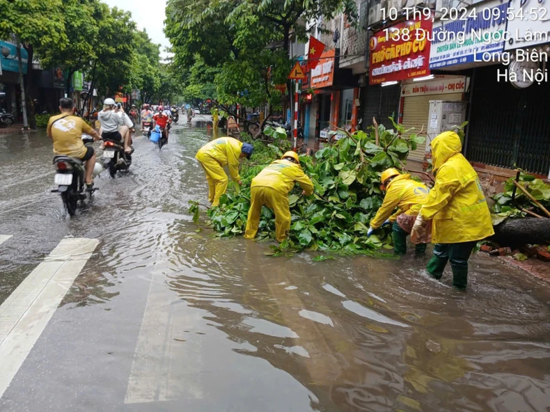 Lũ sông Thao vượt mức lịch sử, nước sông Hồng dâng cao ảnh hưởng một số vùng ở Hà Nội ảnh 37