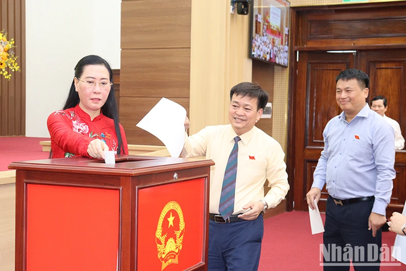 Quảng Ngãi có tân Chủ tịch Ủy ban nhân dân tỉnh ảnh 1