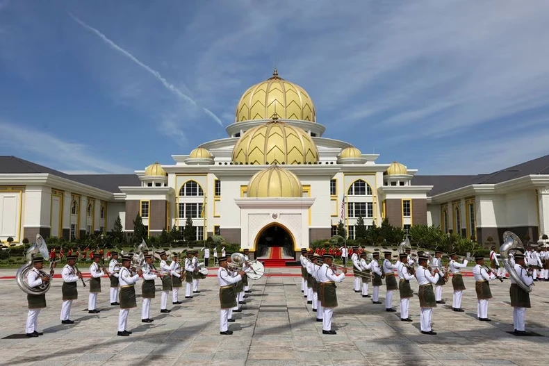 View - [Ảnh] Lễ đăng quang của Quốc vương Malaysia Sultan Ibrahim