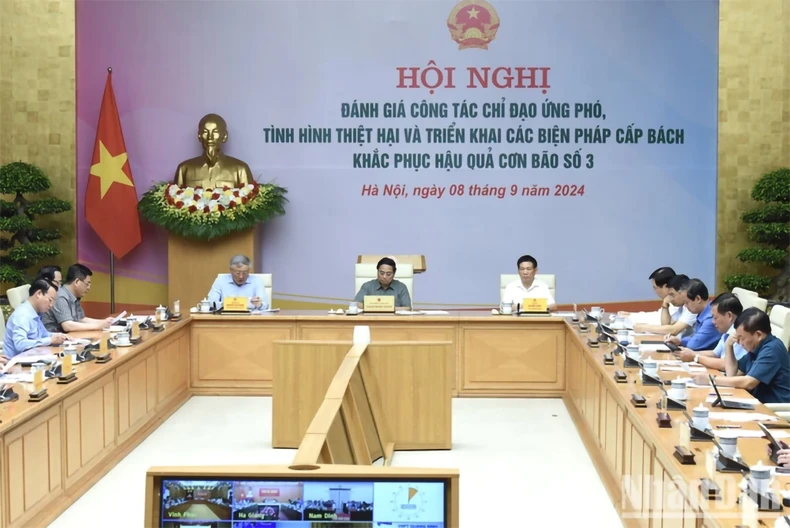 [Live] Khẩn trương khắc phục hậu quả, cứu người mắc kẹt, mất tích trong bão số 3 ảnh 2