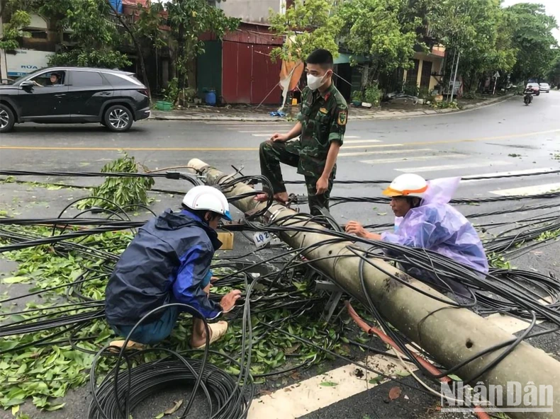 [Live] Khẩn trương khắc phục hậu quả, cứu người mắc kẹt, mất tích trong bão số 3 ảnh 4