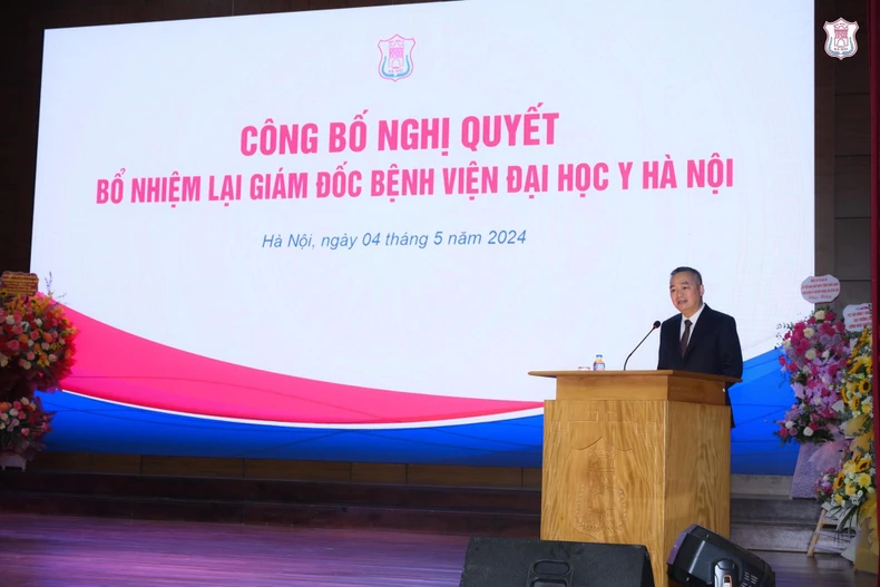 Bổ nhiệm lại Giám đốc Bệnh viện Đại học Y Hà Nội đối với PGS.TS Nguyễn Lân Hiếu ảnh 2