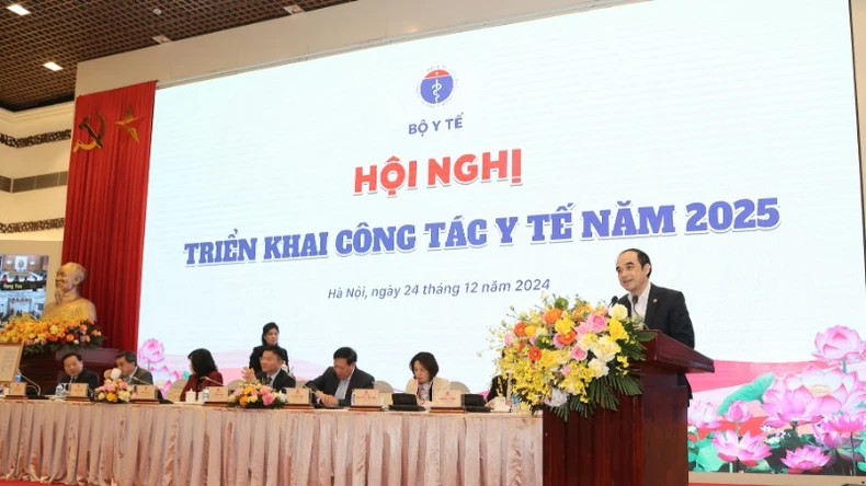 Ngành Y tế thực hiện vượt 2 chỉ tiêu Quốc hội giao, từng bước hoàn thiện thể chế ảnh 2