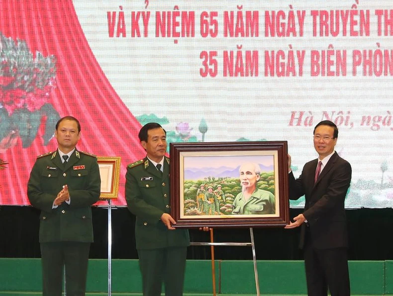 Chủ tịch nước Võ Văn Thưởng dự kỷ niệm 65 năm Ngày truyền thống Bộ đội Biên phòng ảnh 3