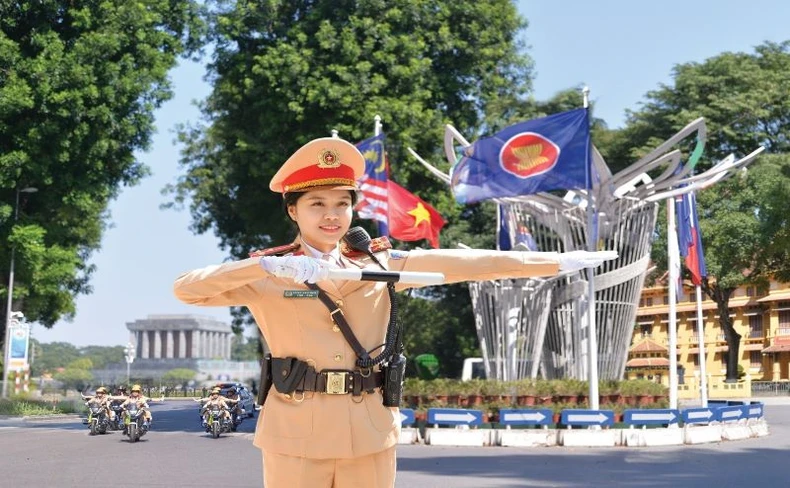 Thủ tướng Phạm Minh Chính gửi thư khen lực lượng Cảnh sát giao thông ảnh 1