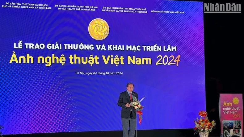 Trao giải thưởng Cuộc thi và Triển lãm Ảnh nghệ thuật Việt Nam năm 2024 ảnh 1