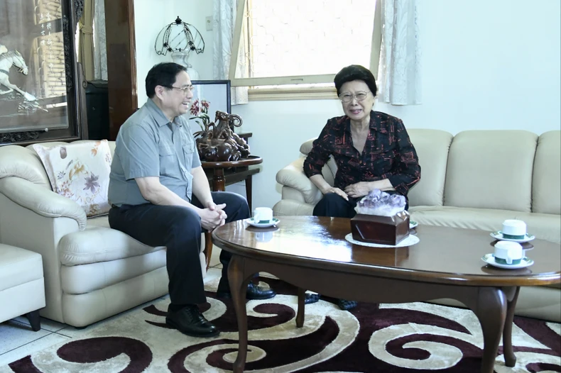 Thủ tướng Phạm Minh Chính chủ trì Hội nghị Ban Chỉ đạo triển khai Nghị quyết 98/2023/QH15 của Quốc hội ảnh 7
