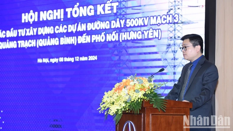 Thủ tướng Phạm Minh Chính dự Hội nghị tổng kết công tác đầu tư xây dựng các Dự án Đường dây 500kV mạch 3 ảnh 4