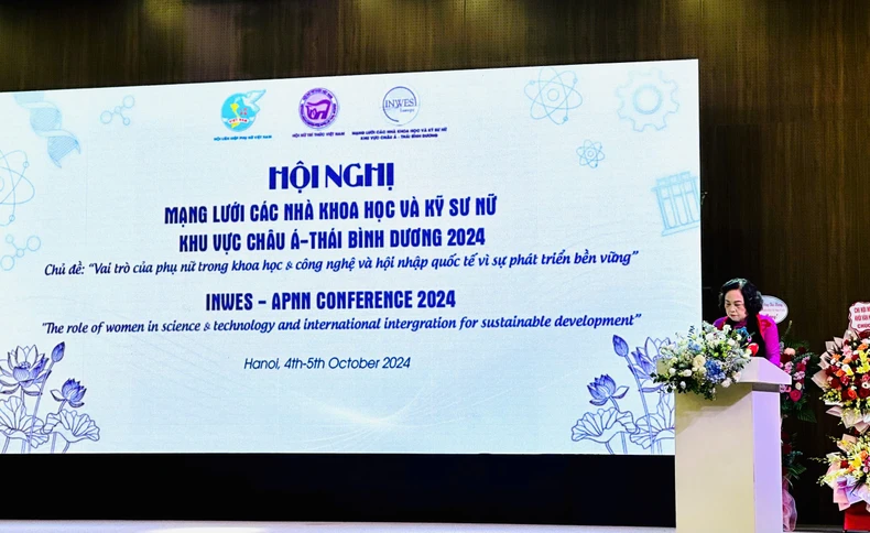 Thúc đẩy vai trò của phụ nữ trong khoa học công nghệ và hội nhập quốc tế