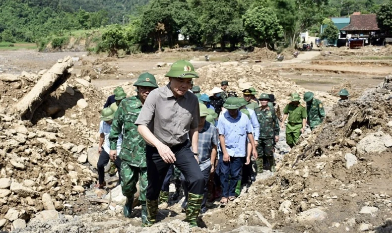 Điện Biên cần chủ động theo dõi diễn biến thời tiết để có phương án di chuyển dân khỏi vùng nguy hiểm ảnh 1