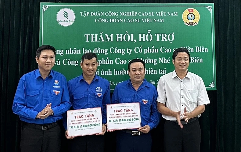 Tập đoàn Công nghiệp cao-su Việt Nam hỗ trợ Điện Biên khắc phục hậu quả thiên tai ảnh 2