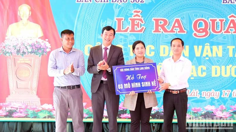 Hơn 1,3 tỷ đồng hỗ trợ xã vùng đồng bào dân tộc thiểu số tại Lâm Đồng ảnh 1