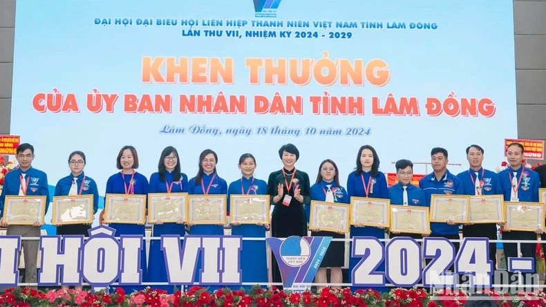 Thanh niên Lâm Đồng xung kích, tình nguyện vì cộng đồng ảnh 10