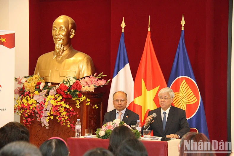 Thúc đẩy quan hệ hợp tác và hữu nghị Việt Nam - Pháp ảnh 3