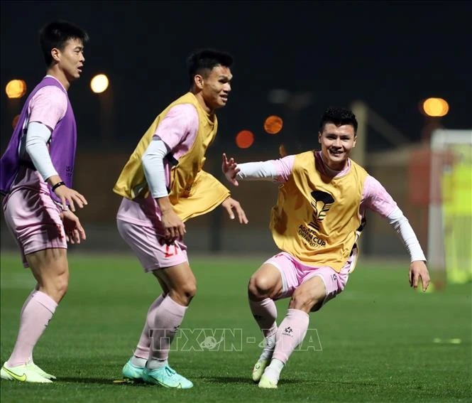 View - [Ảnh] Asian Cup 2023: Tiền đạo Đình Bắc vẫn vắng mặt trên sân tập