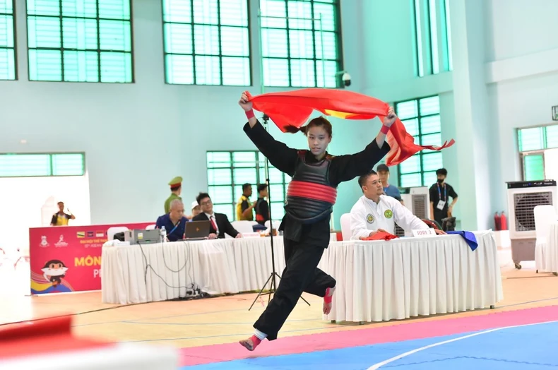 Đoàn Thể thao học sinh Việt Nam thắng lớn ở môn bơi và pencak silat ảnh 3