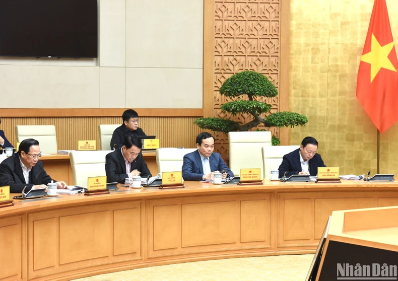 Thủ tướng Phạm Minh Chính chủ trì họp Chính phủ chuyên đề xây dựng pháp luật tháng 1/2024 ảnh 1