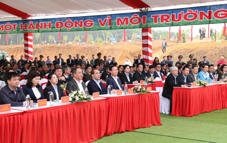 View - Chủ tịch nước Võ Văn Thưởng dự “Tết trồng cây đời đời nhớ ơn Bác Hồ” Xuân Giáp Thìn năm 2024