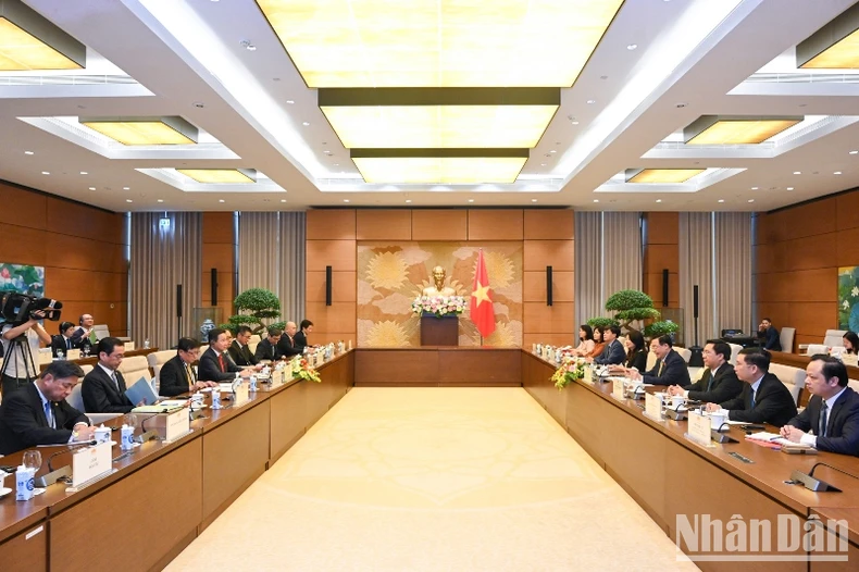 Chủ tịch Quốc hội tiếp Đoàn đại biểu Liên đoàn các tổ chức kinh tế Nhật Bản ảnh 3