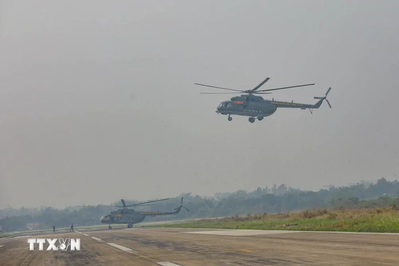 [Ảnh] Cận cảnh Không quân Việt Nam bay hợp luyện đội hình tại Điện Biên ảnh 6