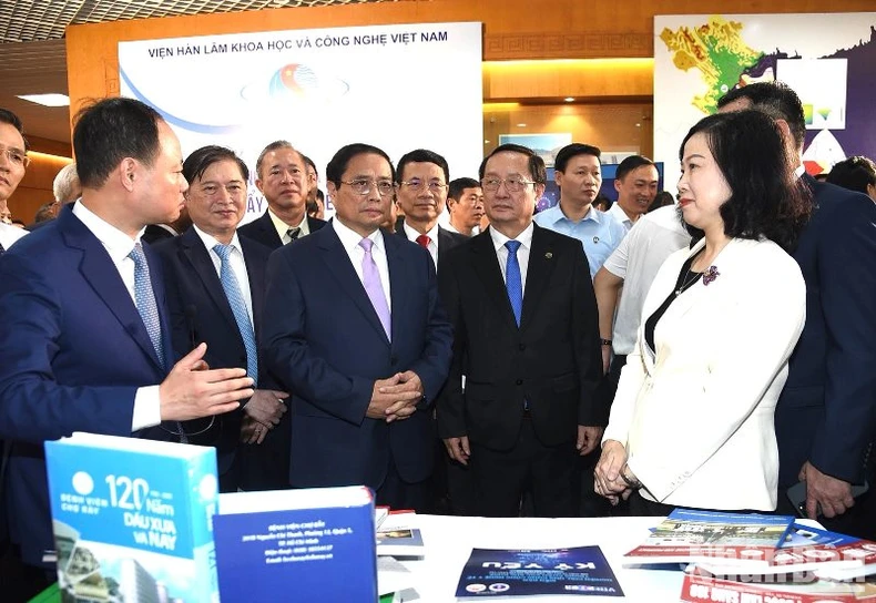 Thủ tướng Phạm Minh Chính dự Lễ chào mừng Ngày Khoa học và Công nghệ Việt Nam ảnh 3