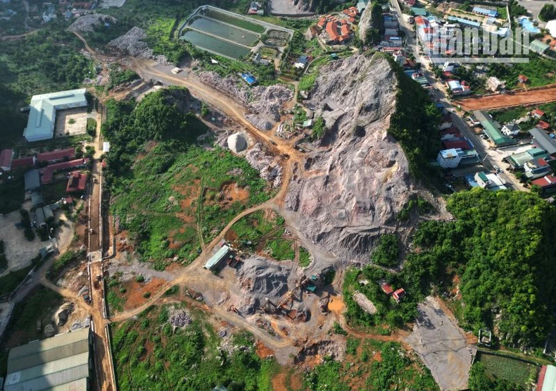 Huyện Mộc Châu không phát hiện hoạt động khai thác khoáng sản trái phép giữa ban ngày? ảnh 5