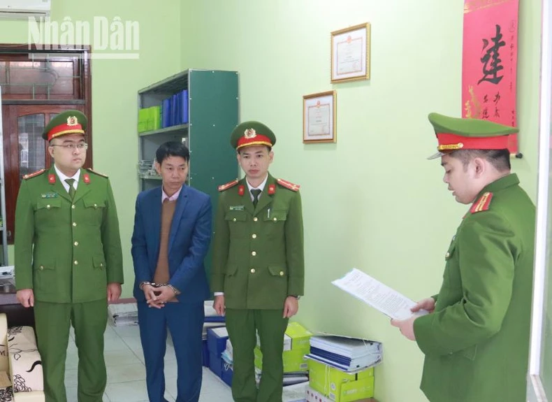 Khởi tố nguyên Chủ tịch huyện Bắc Yên và 6 đồng phạm ở Sơn La ảnh 4