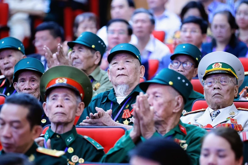 Điện Biên Phủ - chiến thắng của bản lĩnh, trí tuệ và chủ nghĩa anh hùng cách mạng Việt Nam ảnh 4
