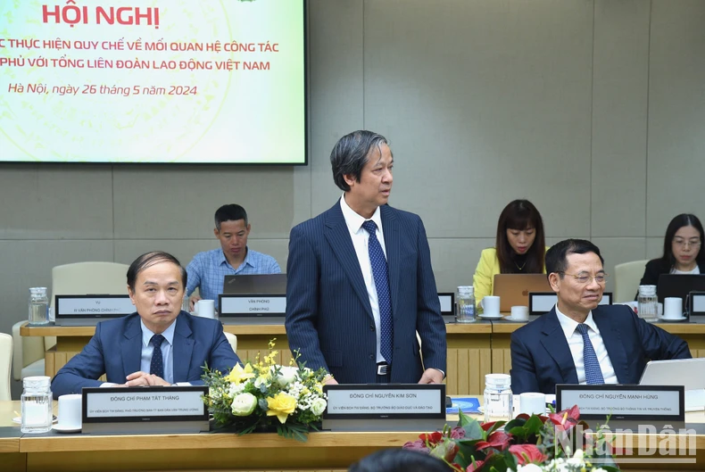 [Ảnh] Thủ tướng dự Hội nghị đánh giá việc thực hiện quy chế công tác giữa Chính phủ với Tổng Liên đoàn Lao động Việt Nam ảnh 5