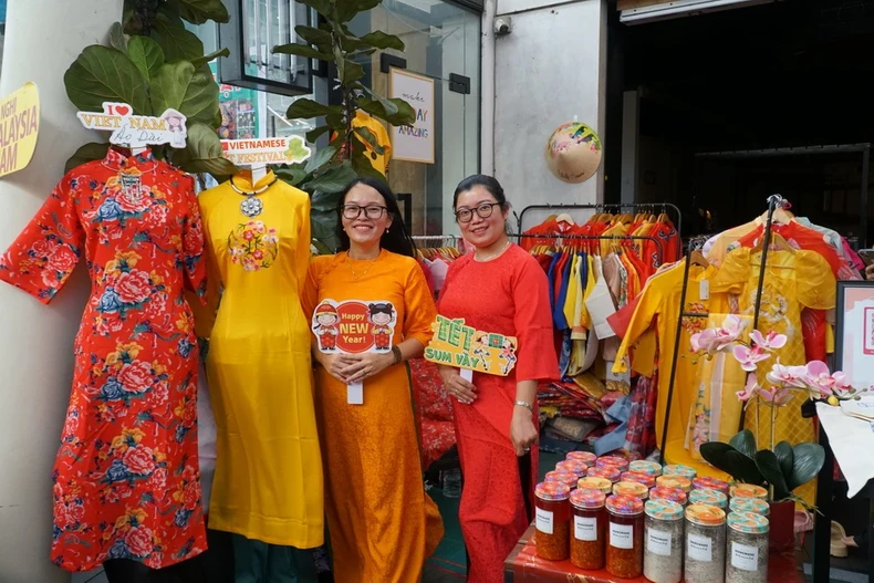 Lễ hội Tết Việt độc đáo giữa lòng thủ đô Kuala Lumpur của Malaysia ảnh 1
