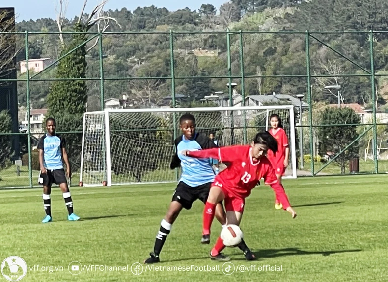 U16 nữ Việt Nam thắng 5-0 U16 nữ Botswana ảnh 1