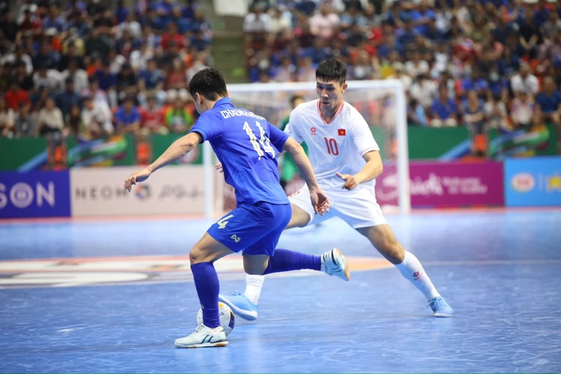 Giải futsal châu Á 2024: Việt Nam giành vé vào tứ kết ảnh 1