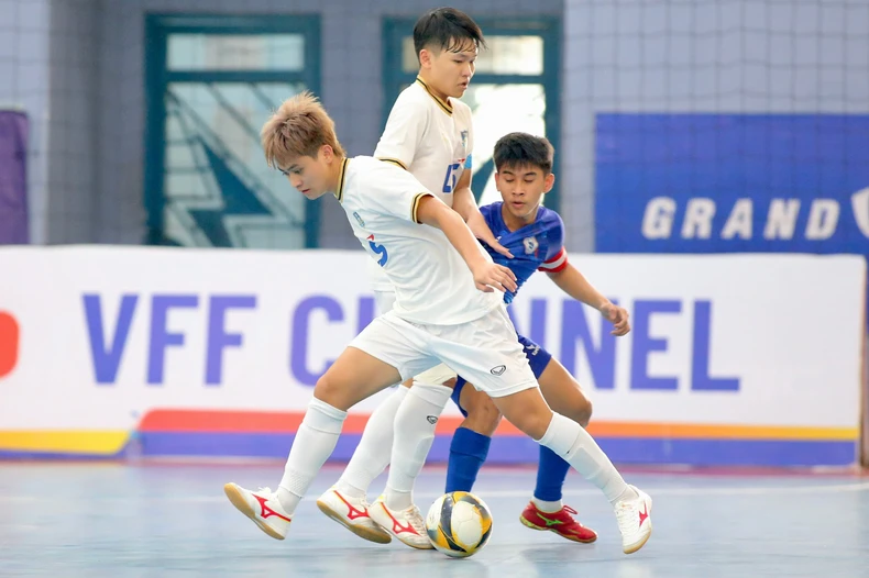 Xác định hai cặp bán kết giải futsal vô địch U20 quốc gia ảnh 1