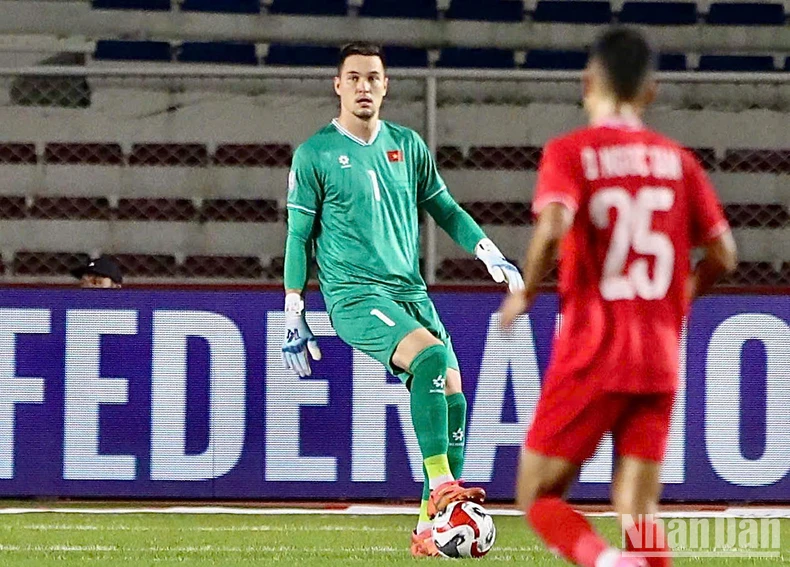 Ngọc Tân ghi bàn phút bù giờ, Việt Nam hòa Philippines 1-1 ảnh 5