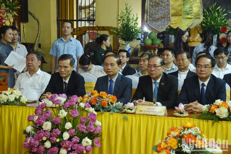 Thủ tướng Phạm Minh Chính chúc mừng Đại lễ Phật đản 2024 ảnh 3