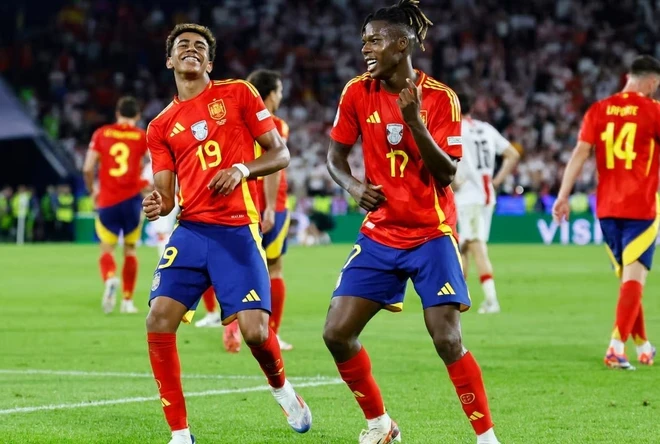 Kết quả EURO 2024: Anh, Tây Ban Nha ngược dòng vào tứ kết ảnh 2