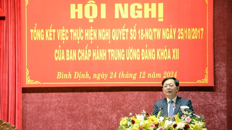 Tổng kết thực hiện Nghị quyết số 18: Bình Định hướng tới bộ máy tinh, gọn, mạnh, hiệu lực, hiệu quả ảnh 2