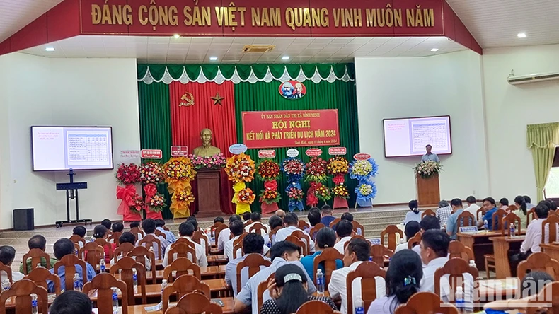 Vĩnh Long: Phát triển du lịch gắn với sản phẩm đặc thù của địa phương ảnh 1