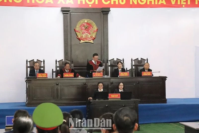 Xét xử vụ án “Khủng bố nhằm chống chính quyền nhân dân” ở Đắk Lắk: Xử phạt 10 bị cáo mức án tù chung thân ảnh 1