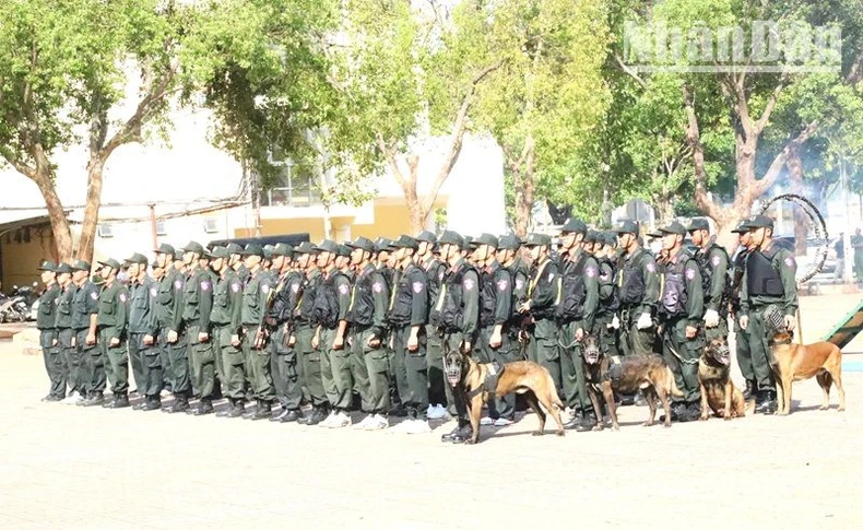 Công an tỉnh Đắk Lắk kỷ niệm 50 năm Ngày truyền thống lực lượng Cảnh sát cơ động ảnh 2